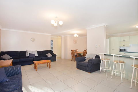 Bayview, Unit 6 - The Entrance, NSW - Tourism Townsville 2