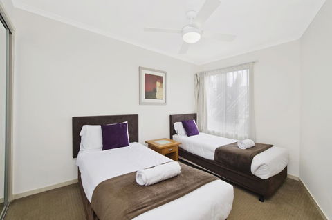Beach Resort Apartment - Tourism Townsville 3