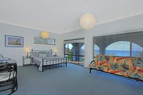 Beach Road 10 Mollymook - Tourism Townsville 1