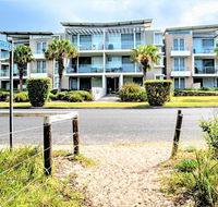 Beaches Holiday Resort - Apartment 2 - Tourism Townsville