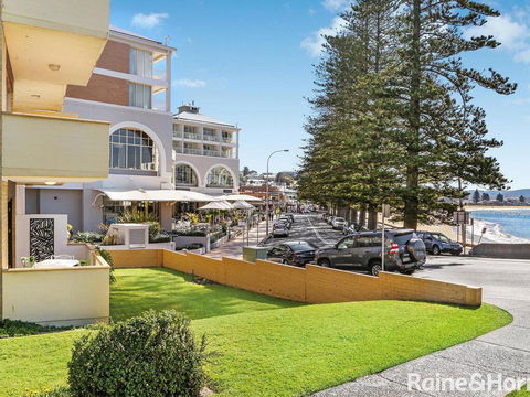 Beachfront Terrigal - 4/24 Terrigal Espl - Tourism Townsville 0
