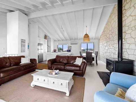 Relaxing Getaway Beachfront Access Multi Family Pets Mandurah - Tourism Townsville 0