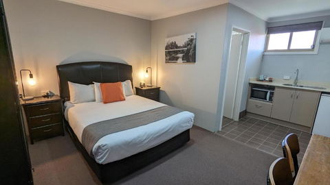 River Motel - Tourism Townsville 2