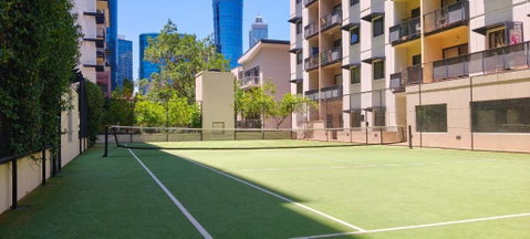 Resort-style Living In Perth CBD - 2X2 Apt - Tourism Townsville 1