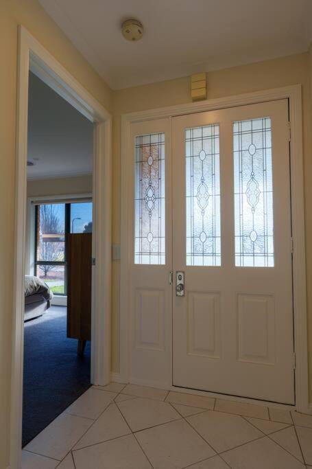 Relaxing 3bd In Tranquil Setting - Tourism Townsville 3