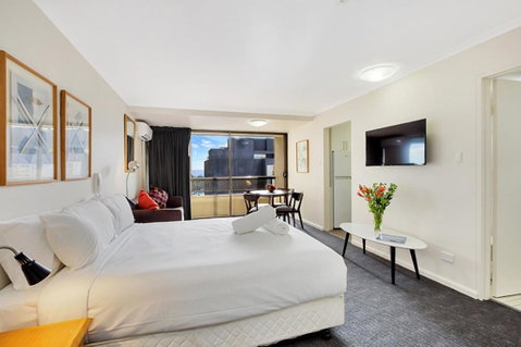 Renovated Stylish Studio - Tourism Townsville 0
