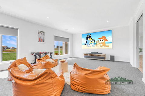Riverside Meadows - Tourism Townsville 1