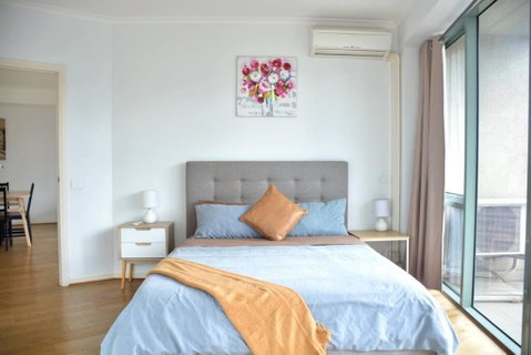 RiverView Spacious 3BR2Bath2Car WifiPoolGym Crown - Tourism Townsville 1