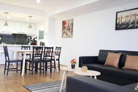 RiverView Spacious 3BR2Bath2Car WifiPoolGym Crown - Tourism Townsville 2