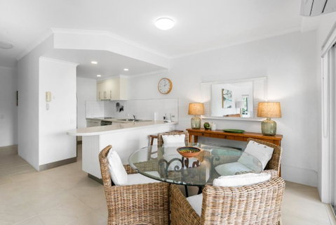 Riviera Noosa Resort - Tourism Townsville 2