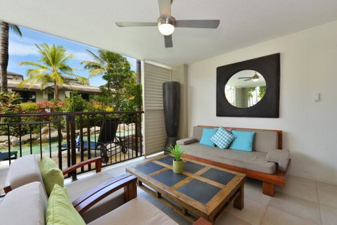 Resort-style Swim Out - A True Tropical Oasis - Tourism Townsville 1