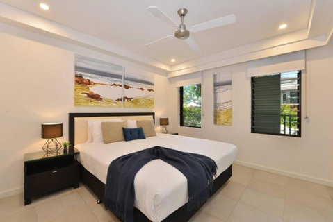 Resort-style Swim Out - A True Tropical Oasis - Tourism Townsville 2