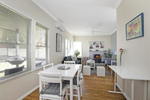 Ronelle Cottage - Tourism Townsville 3
