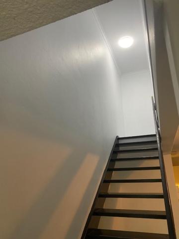 ROOFTOP APARTMENT AT MARINA TERRACES - Tourism Townsville 3