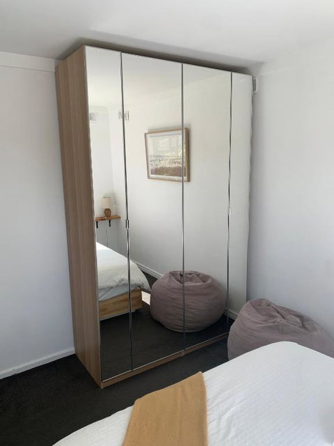 Room For Rent - Tourism Townsville 1