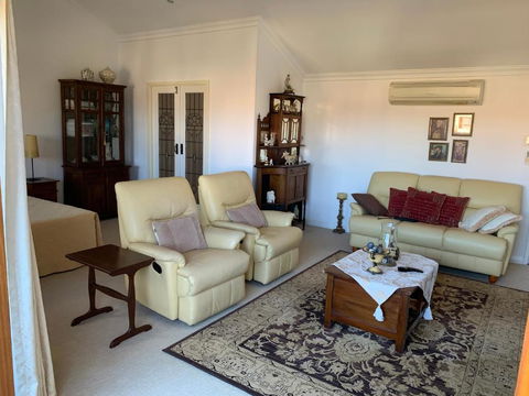 Room With A View - Tourism Townsville 1