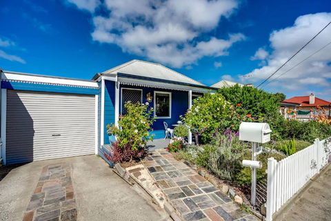 Rose Cottage 3B Hutchinson St Goolwa - Linen Included - Tourism Townsville 3