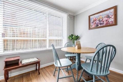 Rosewood Lodge - Cottage Charm Off High Street - Tourism Townsville 3