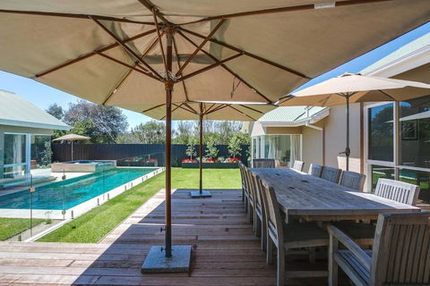 Royadie Resort - Pool Spa Tennis 500m To Beach - Tourism Townsville 1