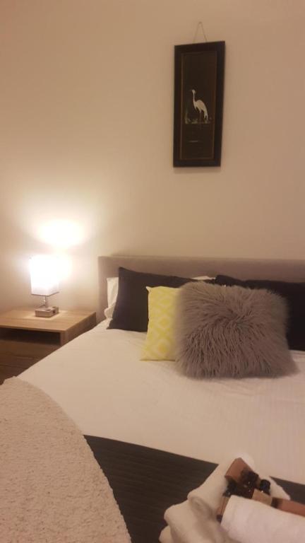 Royal Hotel Yass - Tourism Townsville 3