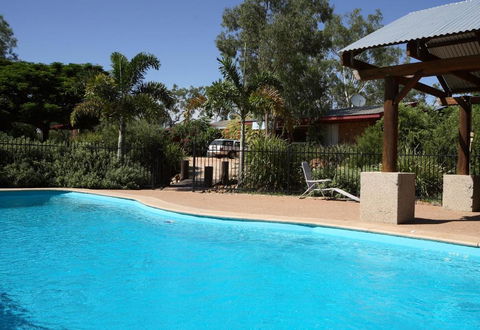 Rubyvale Motel & Holiday Units - An Adults Only Getaway - Tourism Townsville 1