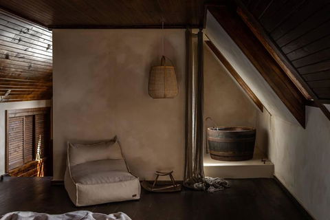 SABI Award Winning Designer Cabin - Tourism Townsville 0