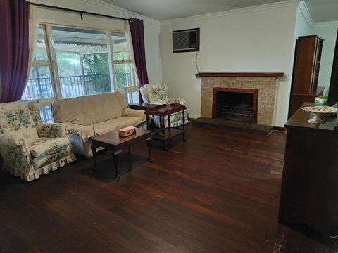 S&S Guest House - Tourism Townsville 2