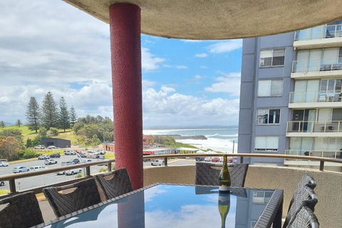 Sandbar Unit 402 - Tourism Townsville 1