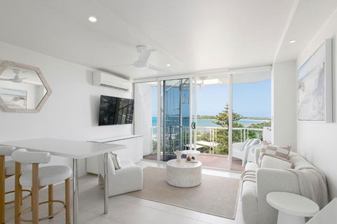 Sandbox Mooloolaba Beach - Tourism Townsville 1