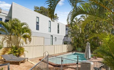 Sanderling Miami - Hosted By Burleigh Letting - Tourism Townsville 1