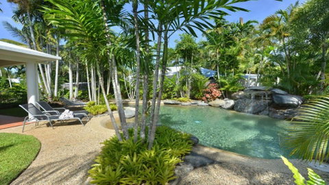 Sandwater Port Douglas - Tourism Townsville 0