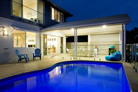Sandy Cove - Tourism Townsville 1