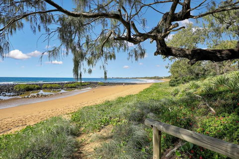 Sandy Cove @ Royle Palms - Tourism Townsville 3