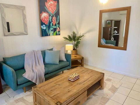 Serenity On Tully - Cozy Queenslander Hideaway - Tourism Townsville 0