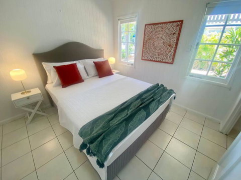 Serenity On Tully - Cozy Queenslander Hideaway - Tourism Townsville 1