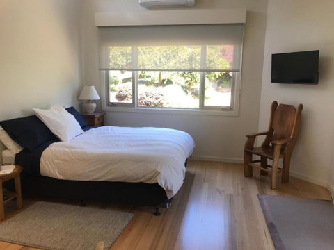 SIGNAL BOX Short Stay - Tourism Townsville 3