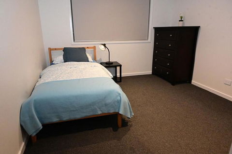 Spacious 4 Bedroom Retreat Fully Air Conditioned - Tourism Townsville 1
