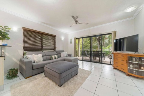 Strand Haven - Tourism Townsville 0