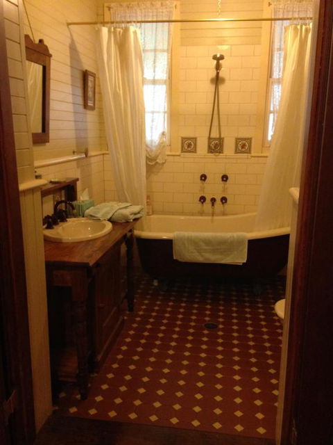 The Abbey Bed And Breakfast - Tourism Townsville 1