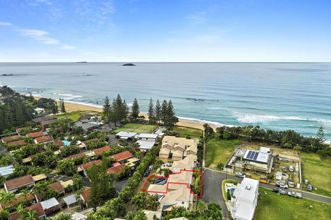 Beachside At Sapphire - Tourism Townsville 0
