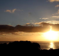 Beachside Entertainer - Tourism Townsville