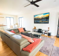 Beautiful Modern Luxury - Tourism Townsville