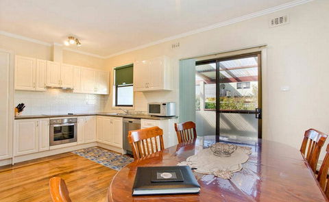 Bella Vista - Tourism Townsville 3