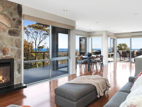 Bella Vista - Simply Stunning, Amazing Panoramic Bay Views! - Tourism Townsville 2