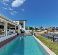 Belle Of Broadbeach - Tourism Townsville