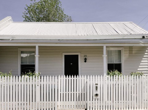 Bendigo Inner City Cottage - Tourism Townsville 1