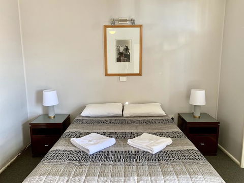 Bermagui Beach Hotel - Tourism Townsville 3