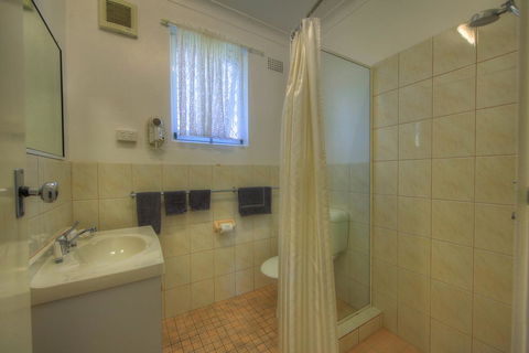 Bermagui Motor Inn - Tourism Townsville 3