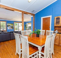 Best Central House - SLEEPS 11  - Tourism Townsville