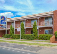BEST WESTERN Burke And Wills Motor Inn - Tourism Townsville